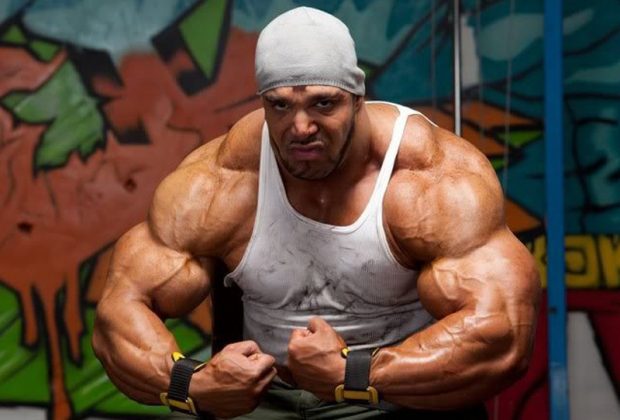 dianabol-stacked-with-steroids-guy