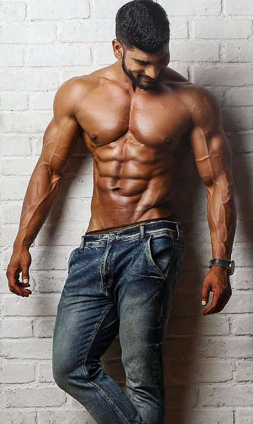 Clenbuterol-Pills-For-Sale-muscles-definition